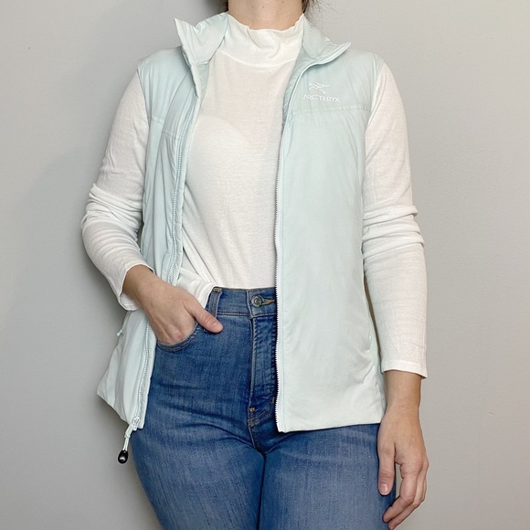 Arcteryx Atom LT Vest in Dew Drop - Picture 2 of 14